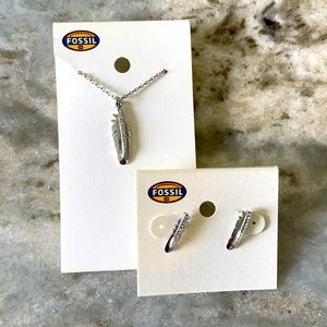 NWT Fossil Silver Feather Necklace & Earrings Set